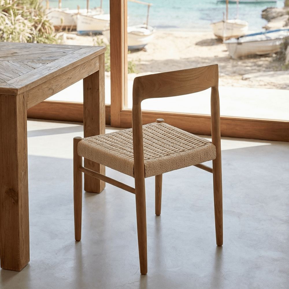 SILLA LIRIA Foto ambiente marzo 2026