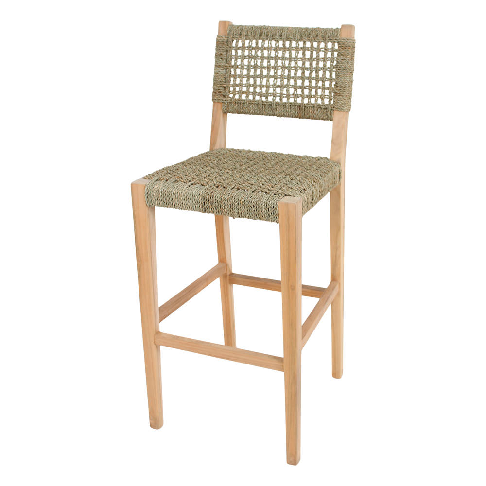 misterwils-taburete-alto-madera-fibra-marina-01 Taburete alto de madera y fibra Barong, de estilo Mediterráneo.
Estructura de madera maciza de teka.
Asiento y respaldo en fibra marina trenzada.